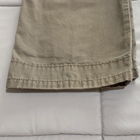 Khaki pants - Picture 6 of 8